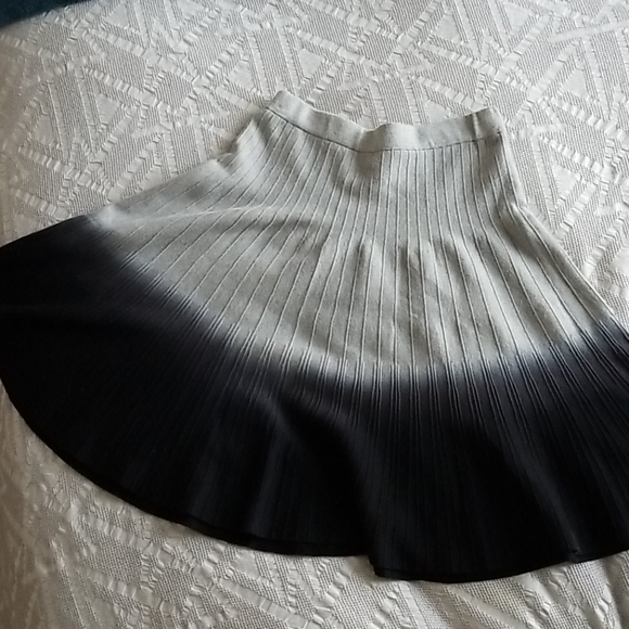 Carmen Mark Valvo ombre skirt size S - Picture 4 of 6